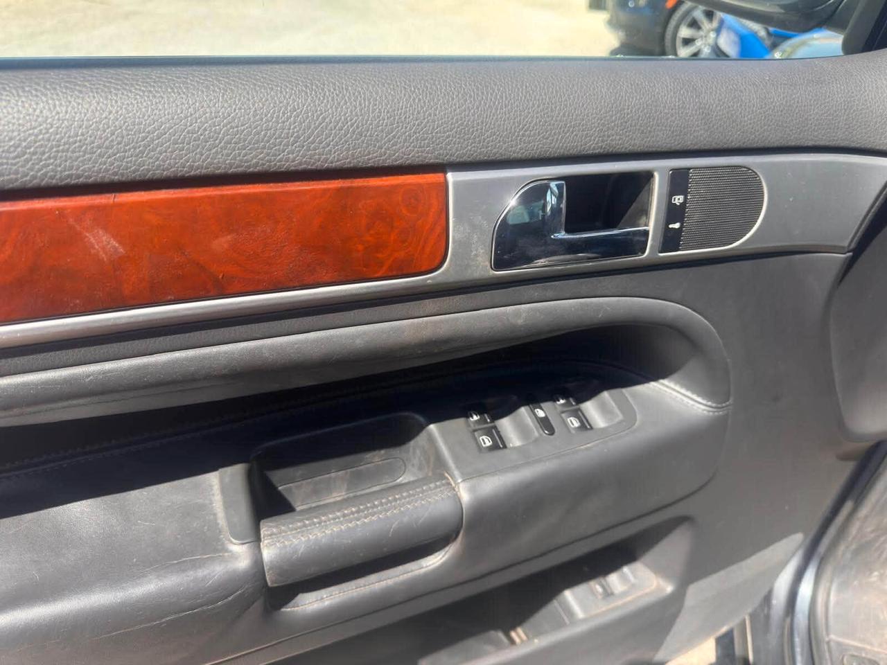 Volkswagen Touareg 5.0 V10 TDI tiptronic