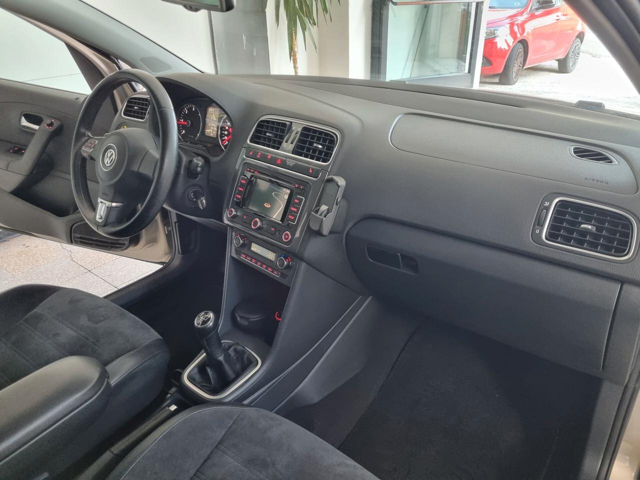 Volkswagen Polo Cross 1.2 TDI DPF PELLE, BI-XENON, NAVI, TELEFONO