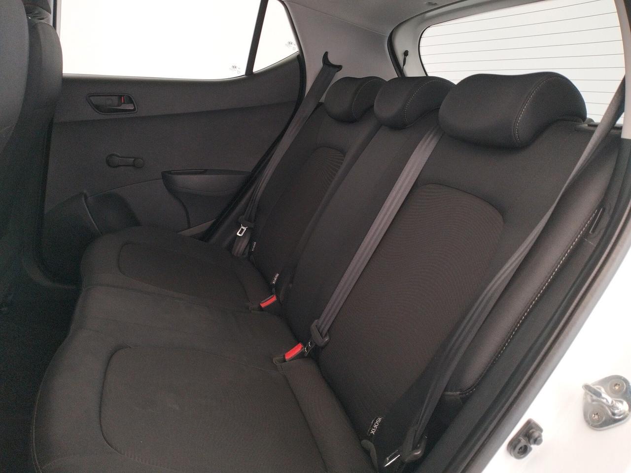 Hyundai i10 1.0 Advanced - NEOPATENTATI