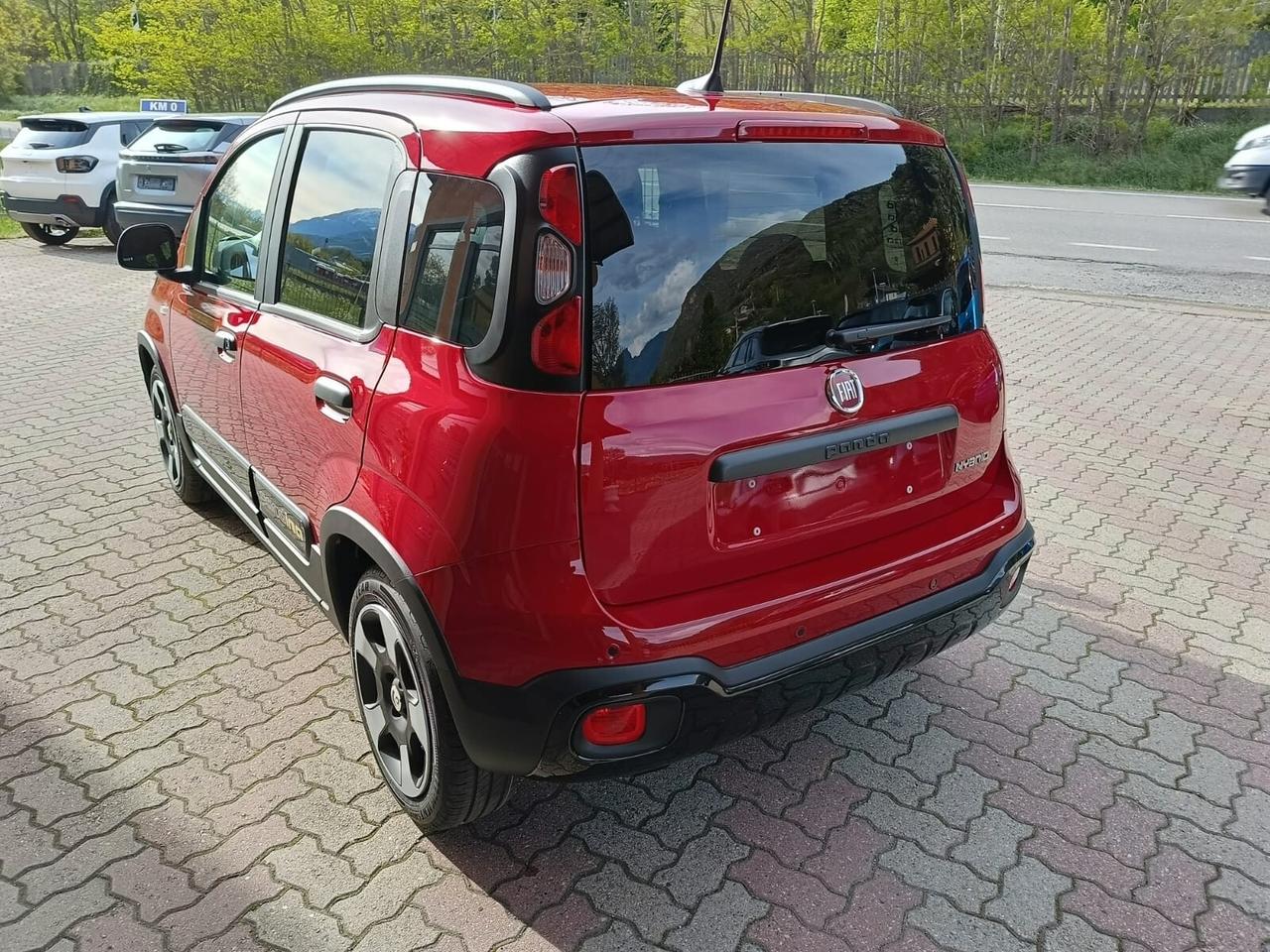 Fiat Panda 1.0 FireFly S&S Hybrid Pandina