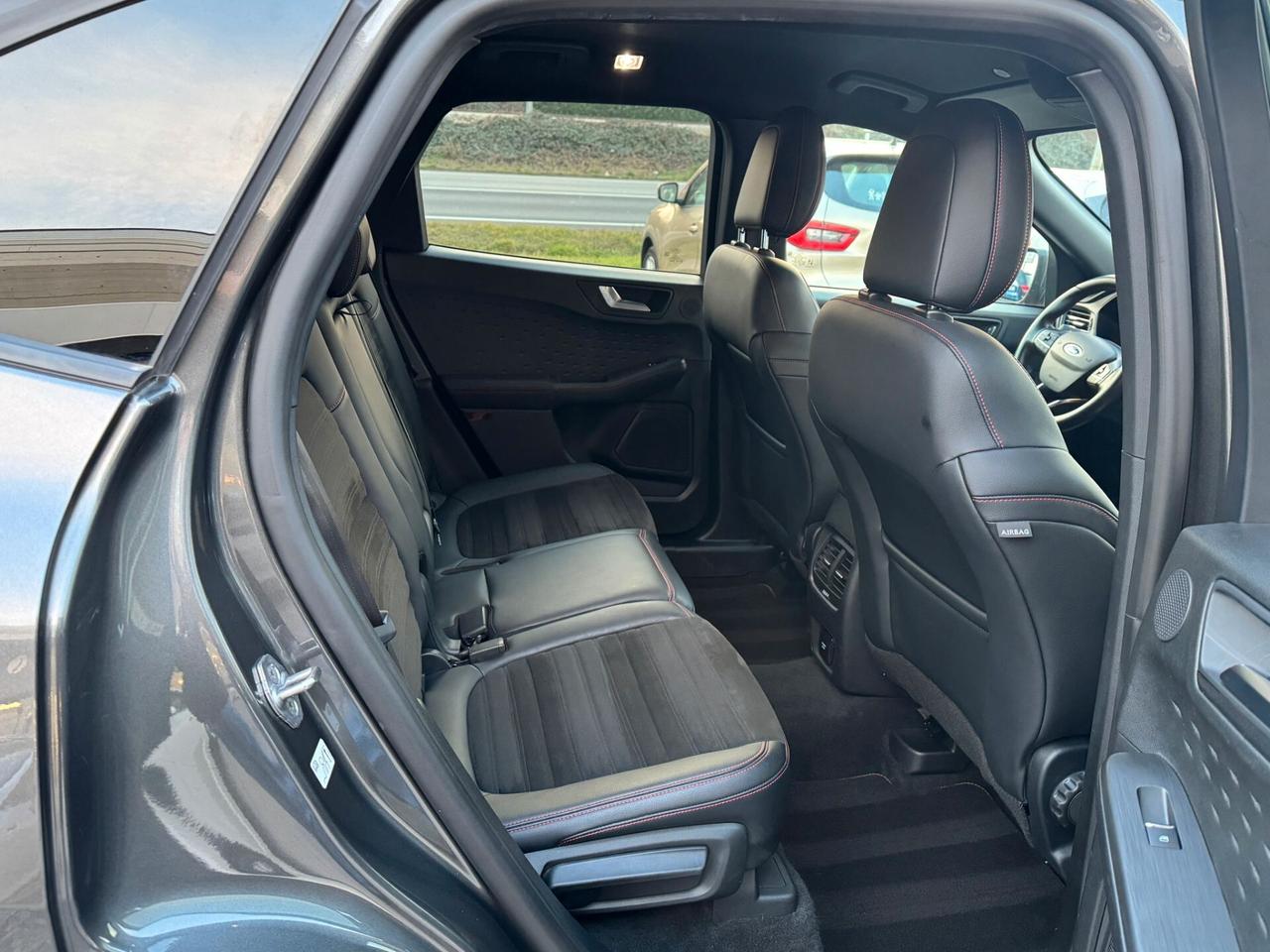 Ford Kuga 2.0 EcoBlue 190 CV aut. AWD ST-Line X