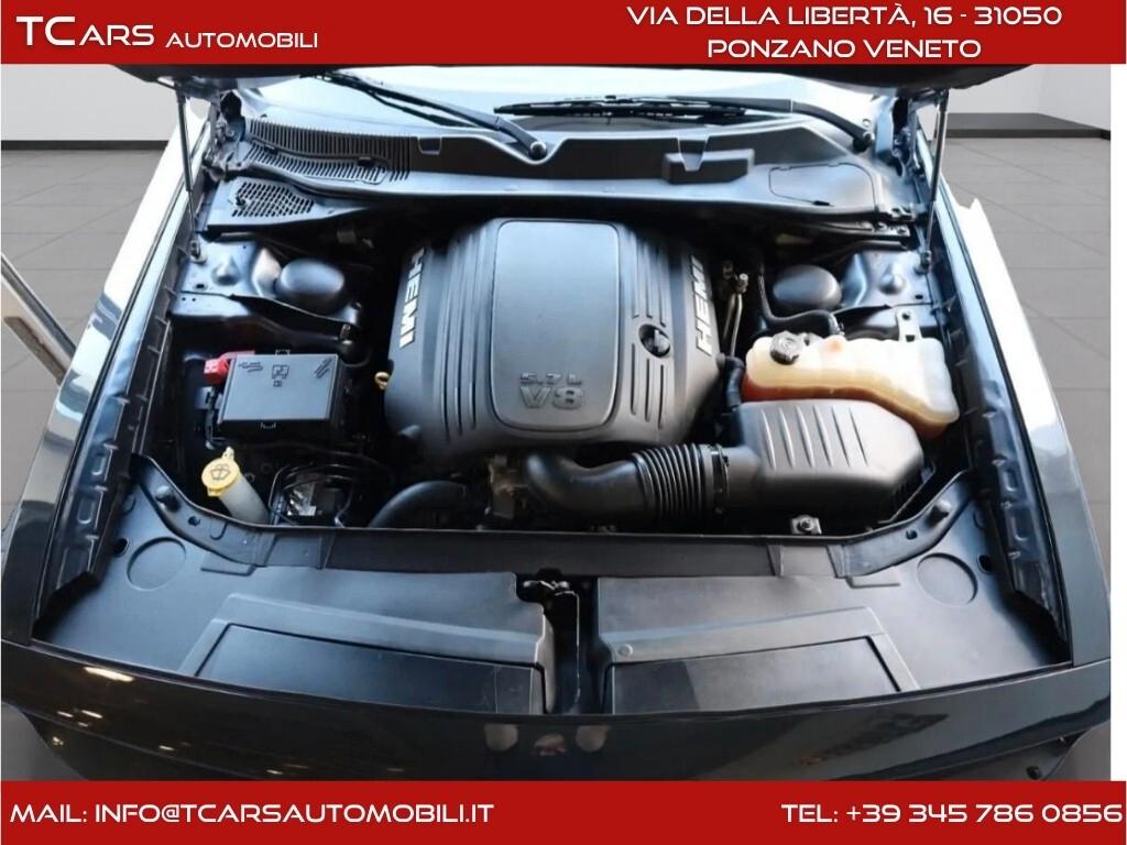 DODGE CHALLENGER 5.7 V8 HEMI -NOLEGGIO GIORNALIERO