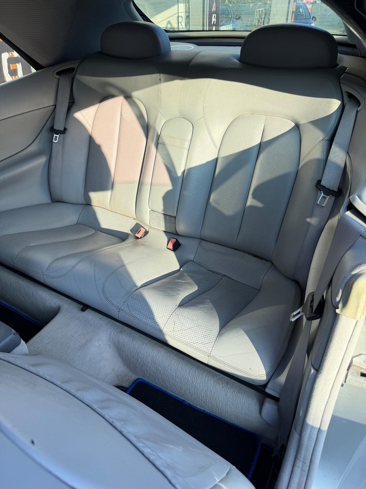 Mercedes-benz CLK 200 Kompressor cat Elegance- GPL-Cabrio