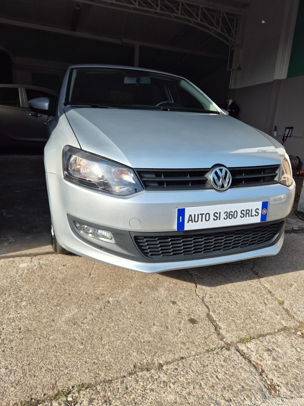 VOLKSWAGEN POLO BENZINA 5P NEO PATENTATI