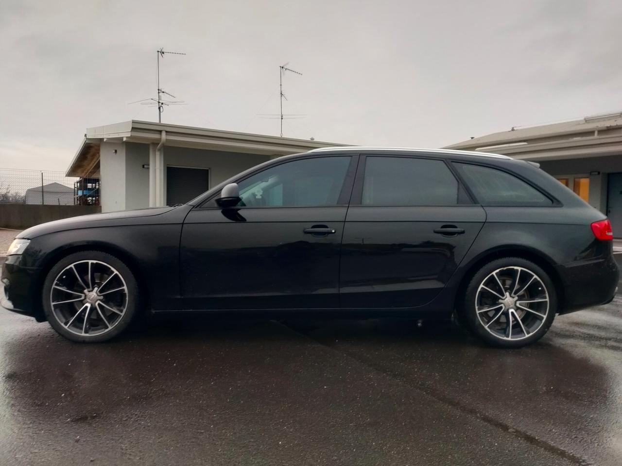 Audi A4 Avant 2.0 TDI 143 CV F.AP. multitronic NEOPATENTATI