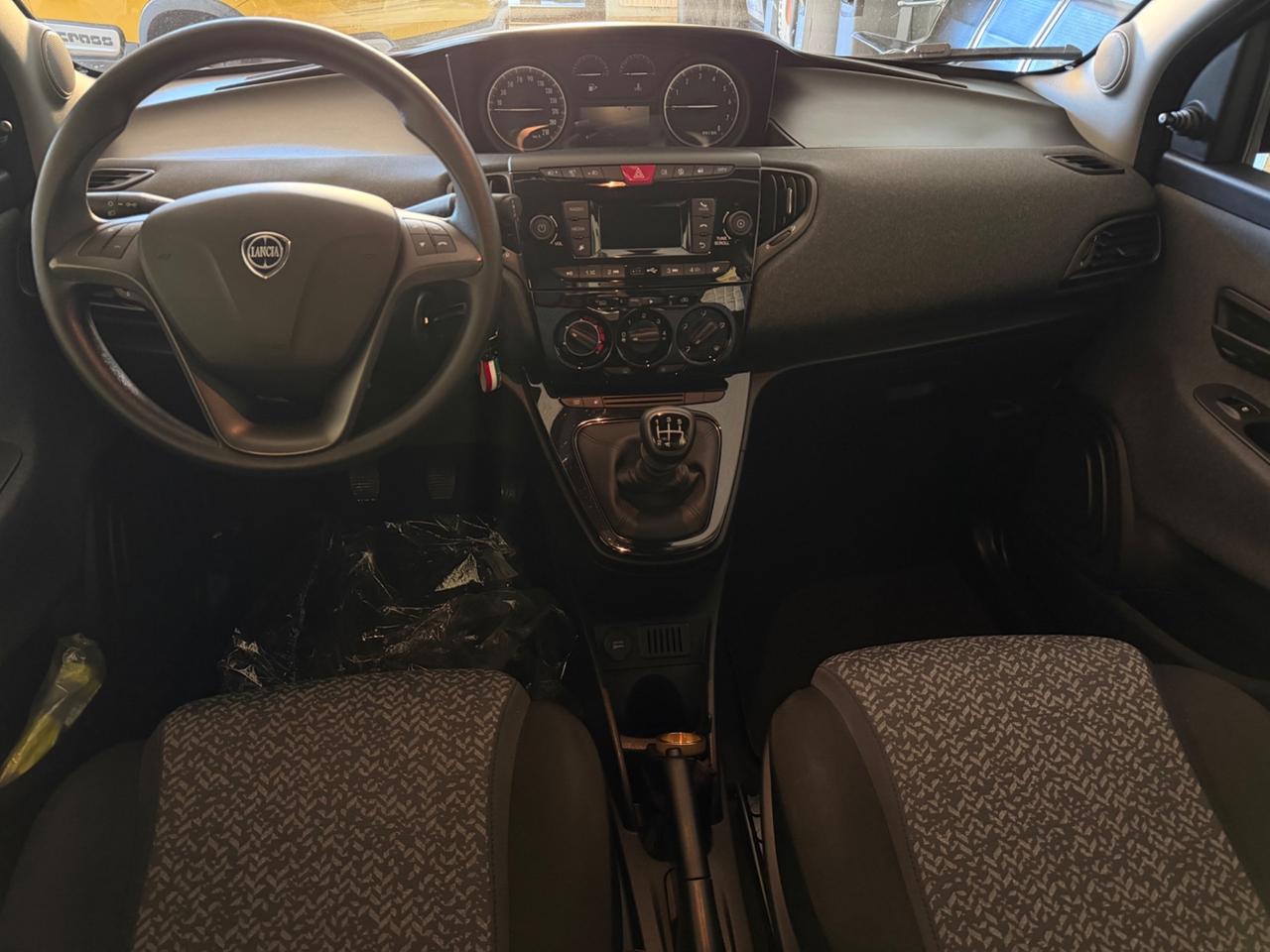 Lancia Ypsilon 1.2 69 CV 5 porte GPL