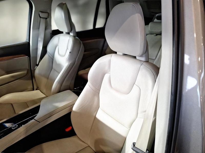 VOLVO XC90 B5 D AWD Geartronic 7p Inscription