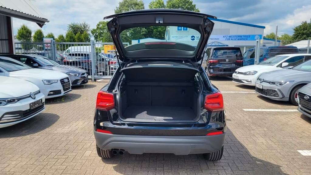 Audi Q2 40 TFSI quattro S tronic Business