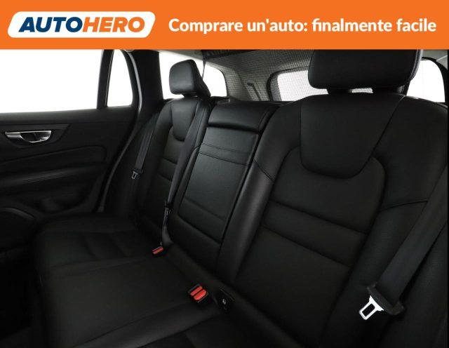 VOLVO V60 B4 (d) Geartronic Momentum Business Pro
