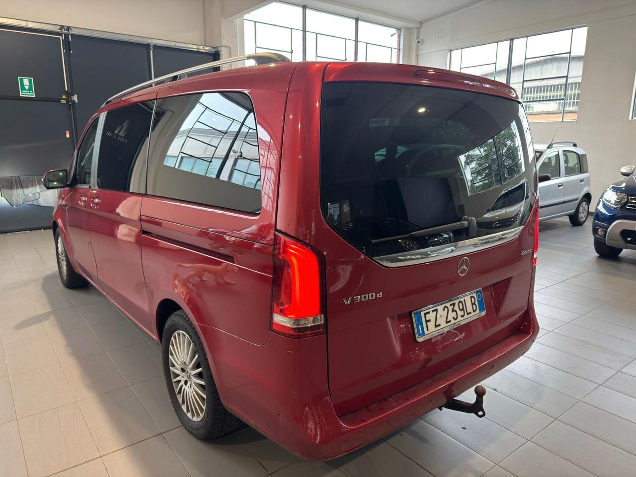 Mercedes-benz V 300 d Automatic 4Matic Premium Long