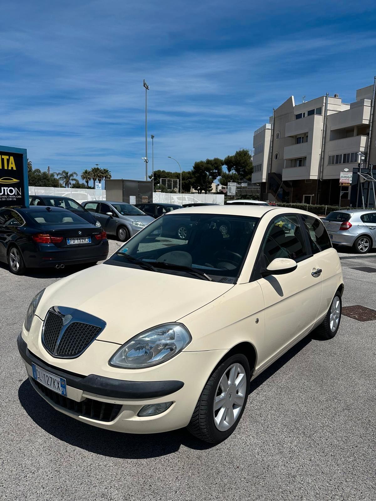 Lancia Ypsilon 1.3 Multijet 16V Platino