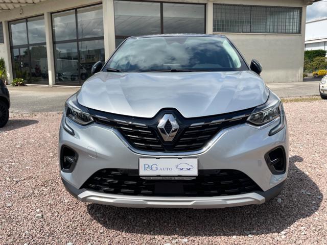RENAULT Captur Plug-in Hybrid E-Tech 160 CV Initiale Paris