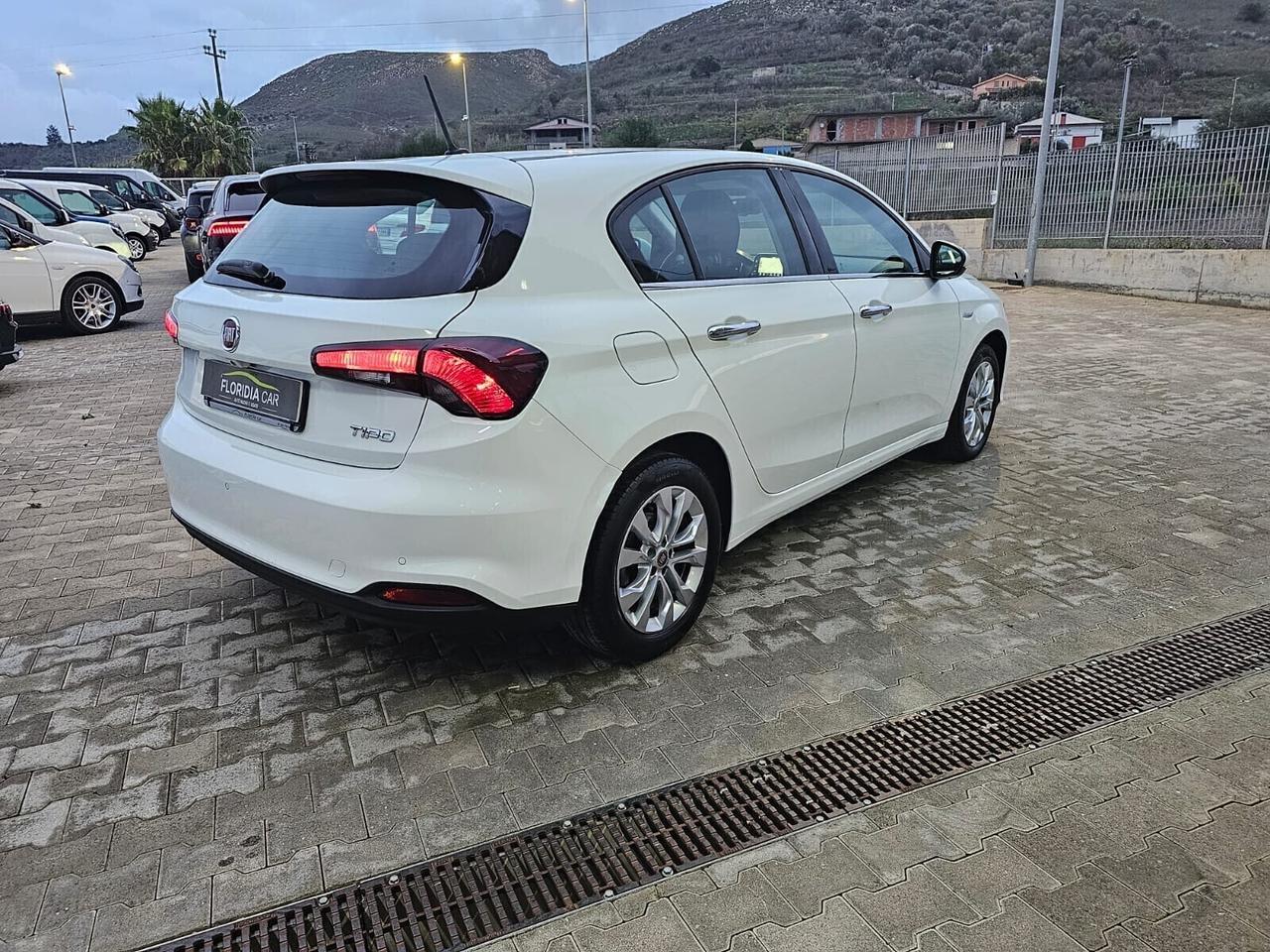 FIAT TIPO 1.6 MJT 120 CV LOUNGE AUTOMATICA 06/2019