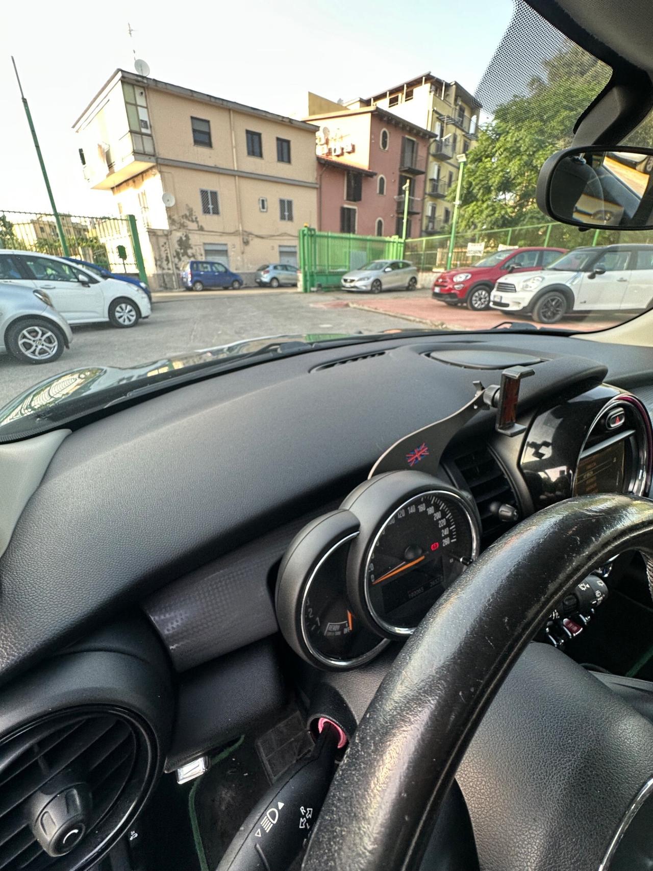 Mini 1.5 Cooper D Hype