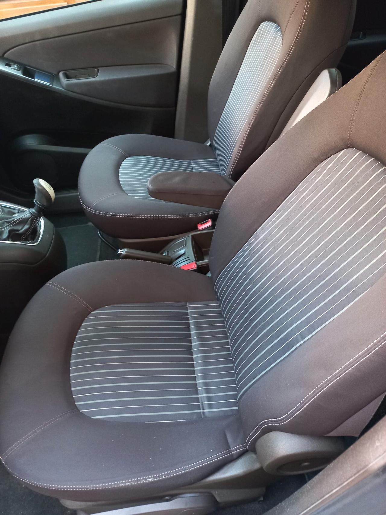 Lancia MUSA 1.4 Argento Ecochic GPL