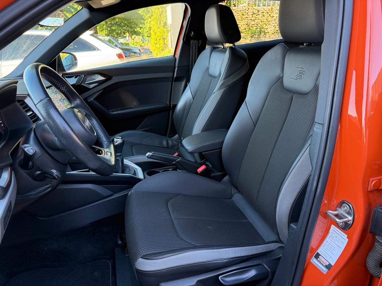 Audi A1 citycarver 30 TFSI Identity Contrast Sline