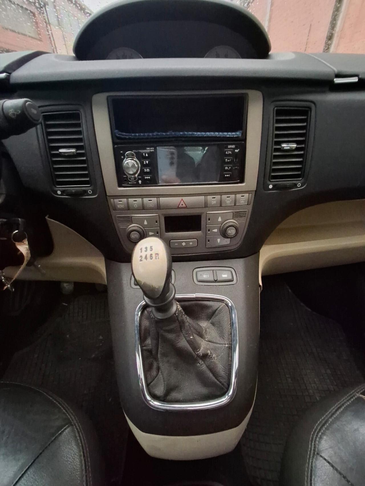 Lancia MUSA 1.4 16V Platino Plus GPL