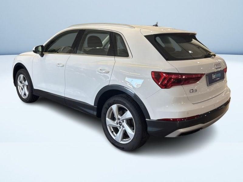 Audi Q3 35 1.5 TFSI BUSINESS ADVANCED S-TRONIC