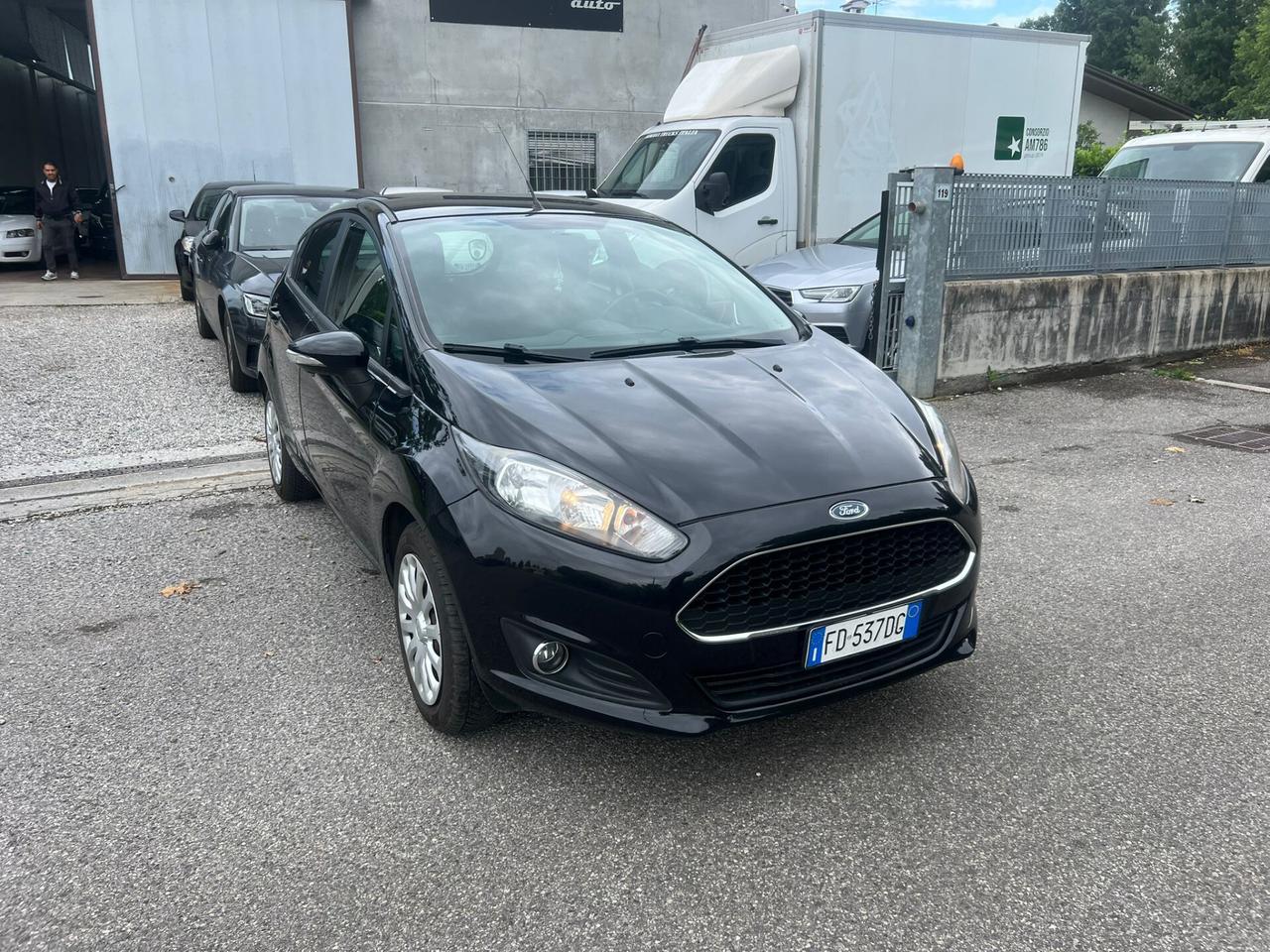 Ford Fiesta 1.0 EcoBoost 100CV 5 porte Powershift Business