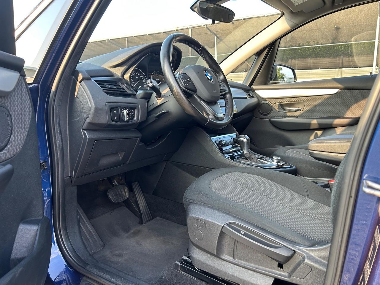 Bmw Active Tourer 216d Advantage cambio automatico