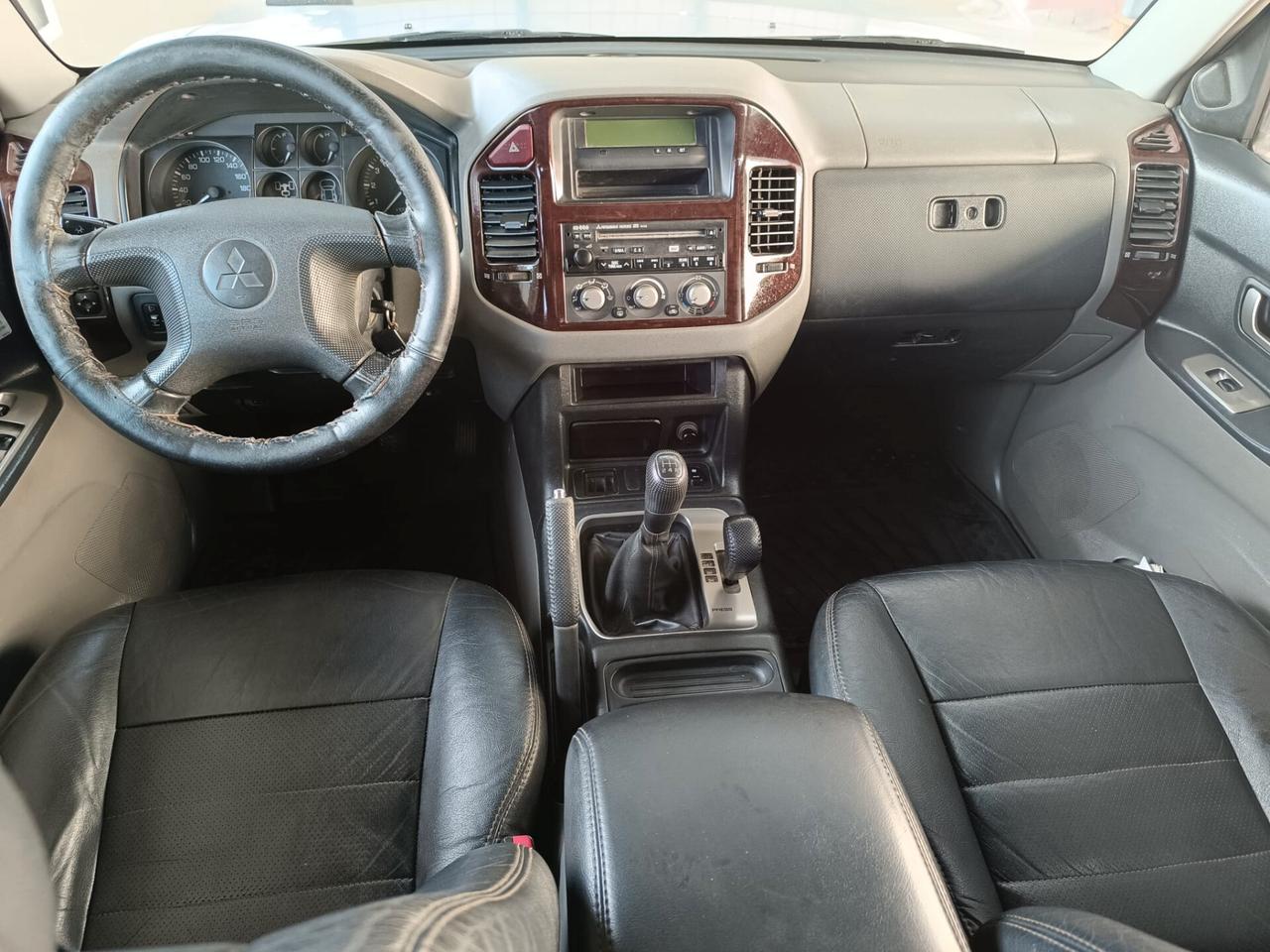 Mitsubishi Pajero 3.2 16V DI-D 5p. Instyle - 7 POSTI - ASI