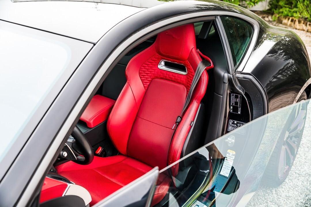 Jaguar F-Type 5.0 V8 First Edition 450 AWD