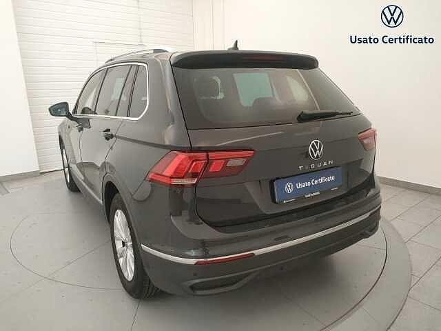 Volkswagen Tiguan 2ª serie 2.0 TDI 150 CV SCR DSG Life