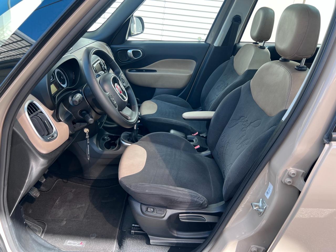 Fiat 500L 1.6 mjt Lounge 105cv NAVI/TETTO PANO/PDC/TEL. PERFETTA!!