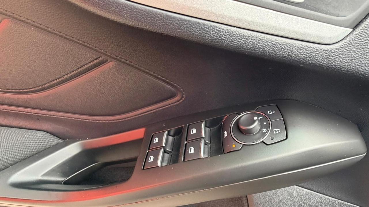 Ford Focus 1.5 EcoBlue 120 CV SW ST-Line