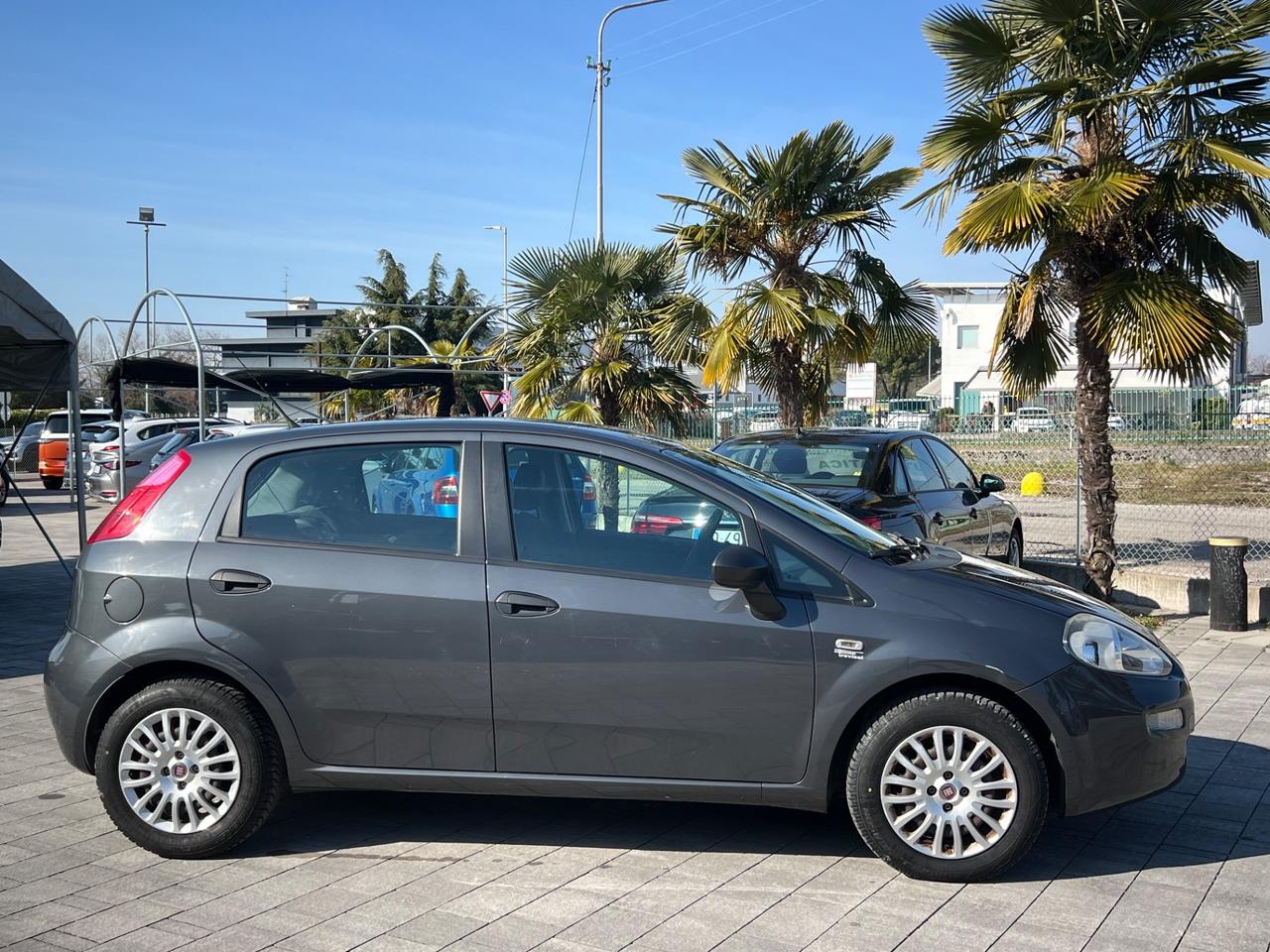 Fiat Punto 1.3 MJT II 75 CV 5 porte Lounge