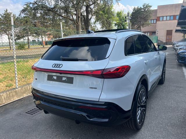 AUDI Q5 40 TDI 204 CV quattro S tronic S Line Identity Km0