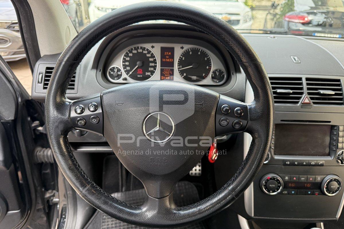MERCEDES A 200 Turbo Coupé Avantgarde