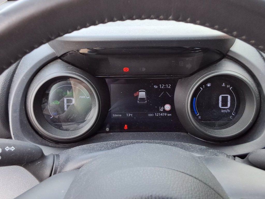 TOYOTA Yaris 1.5h trend del 2022