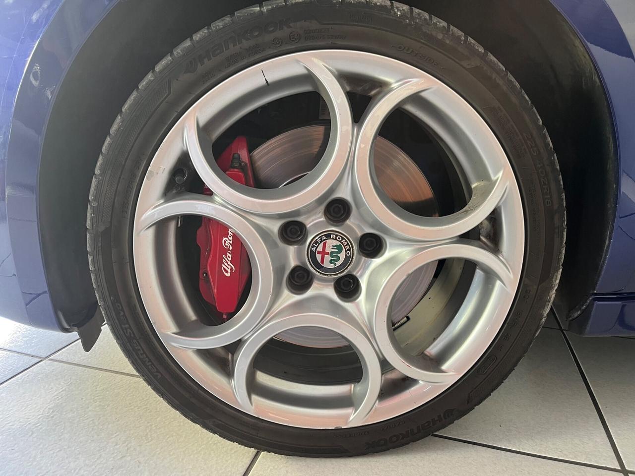 Alfa Romeo Giulietta Quadrifoglio 1750 Turbo 240CV TCT VELOCE