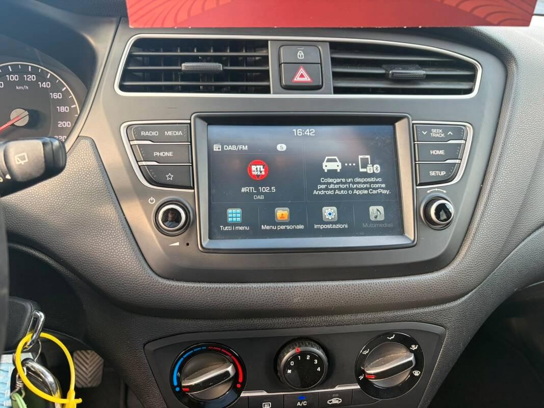 Hyundai i20 5 Porte 1.2 mpi Connectline 75cv 5p