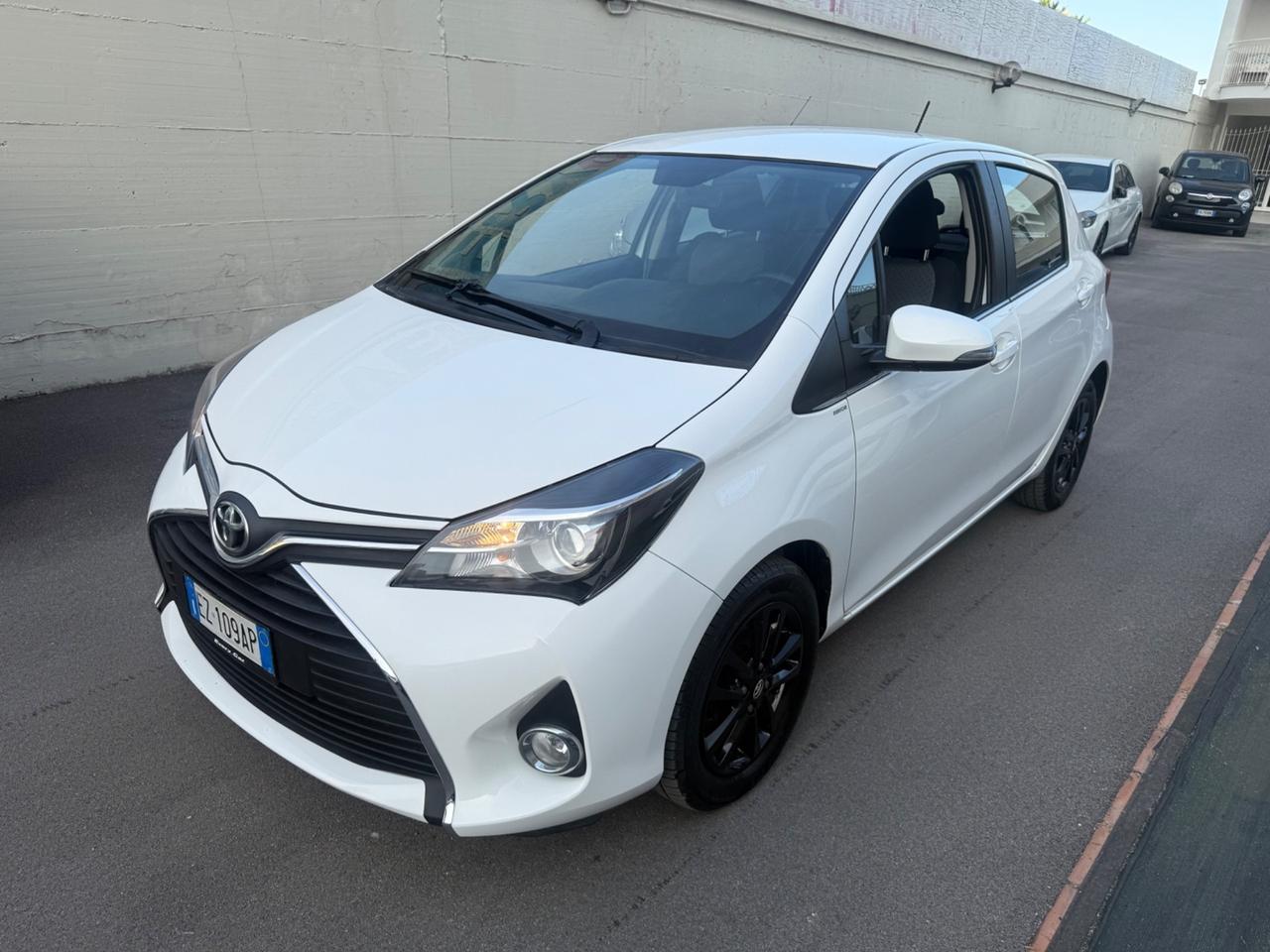 Toyota Yaris 1.0benzina 5 porte km57.000 - 2015