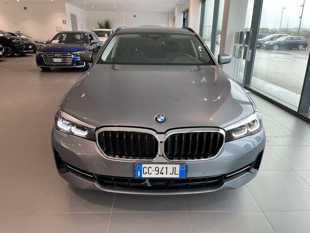 BMW Serie 5 Touring 520 d Mild Hybrid 48V Business Steptronic