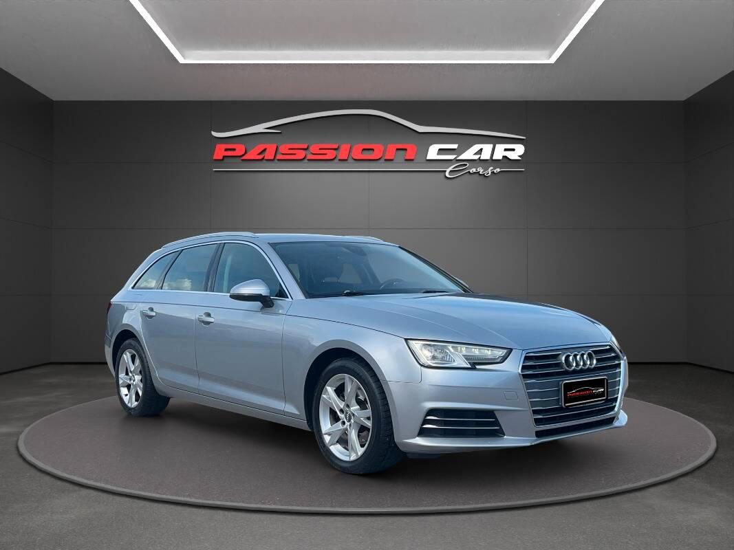 Audi A4 Avant 35 2.0 tdi 150cv s-tronic