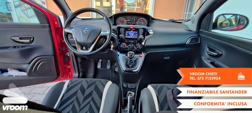 LANCIA Ypsilon 3ª serie 1.2 69 CV 5 porte Plat...