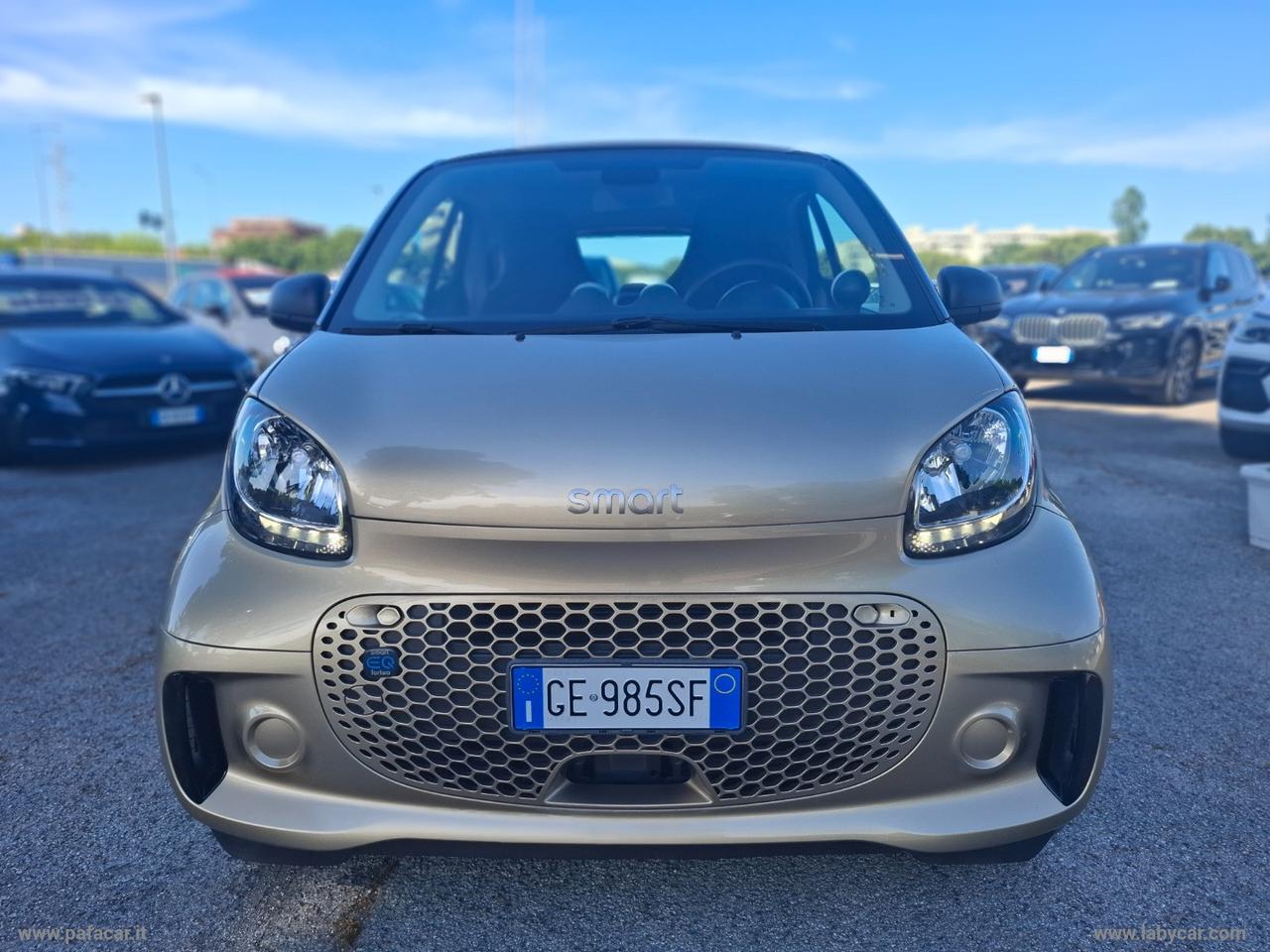 SMART fortwo EQ Parisblue