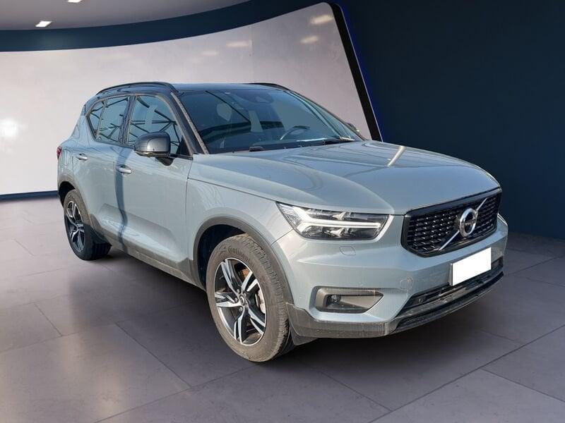 Volvo XC40 2.0 b5 R-design awd auto my21