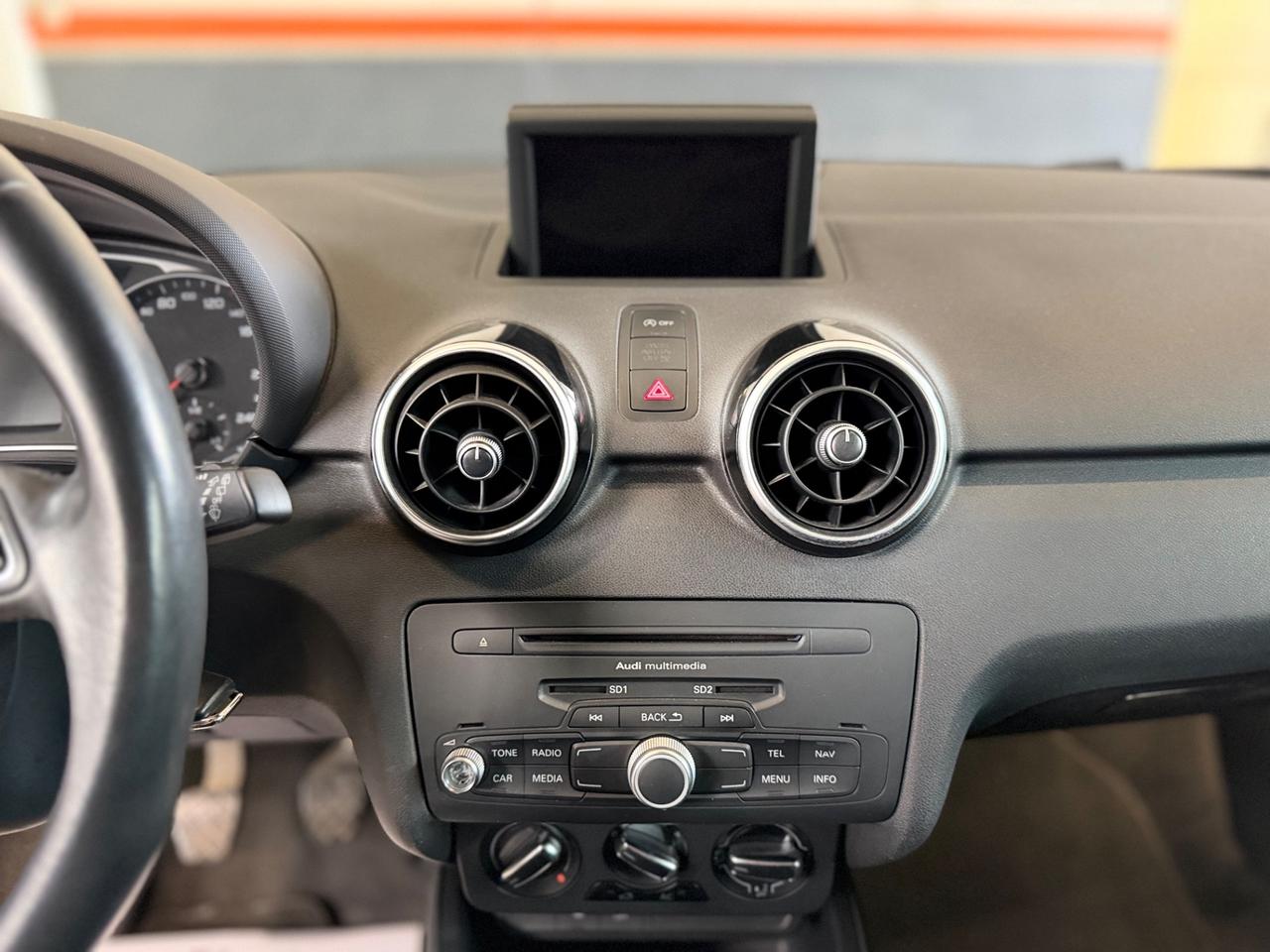 Audi A1 1.6 TDI 105 CV Ambition NEOPATENTATI