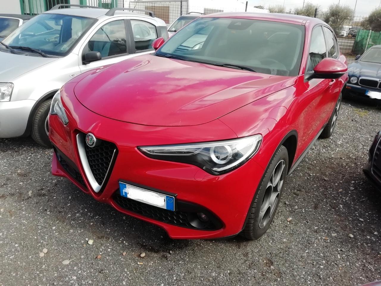 Alfa Romeo Stelvio 2.2 Turbodiesel 190 CV AT8 Q4 FINANZIO