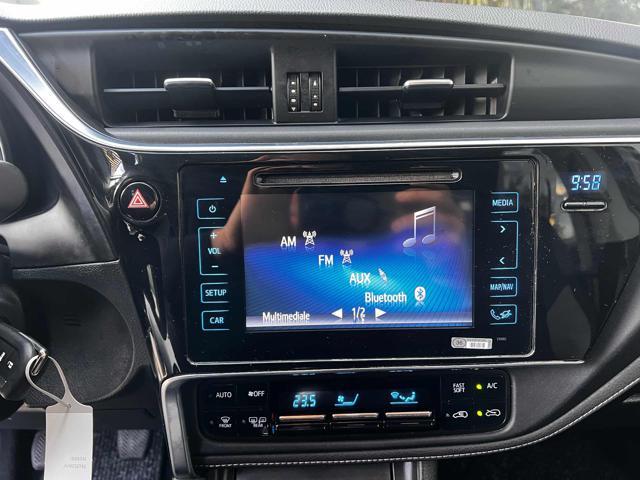 TOYOTA Auris 1.6 D-4D Active