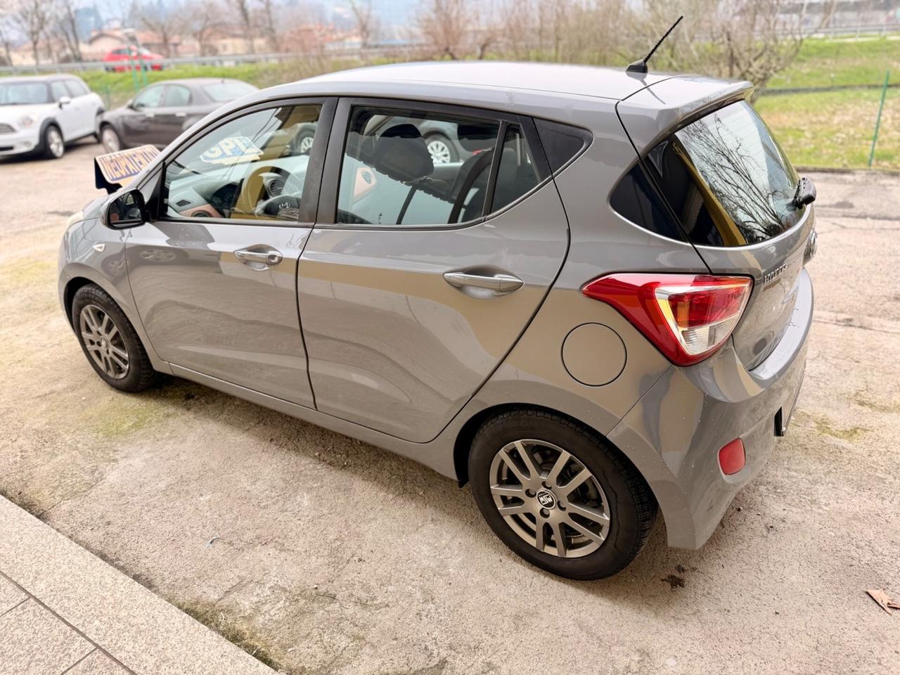 Hyundai i10 1.0 GPL AUT OK NEOPATENTATI UNIPROP