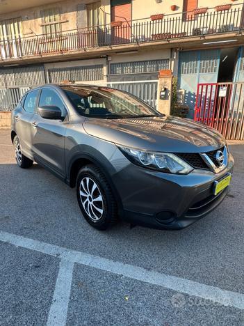 Nissan Qashqai 1.2 DIG-T Tekna