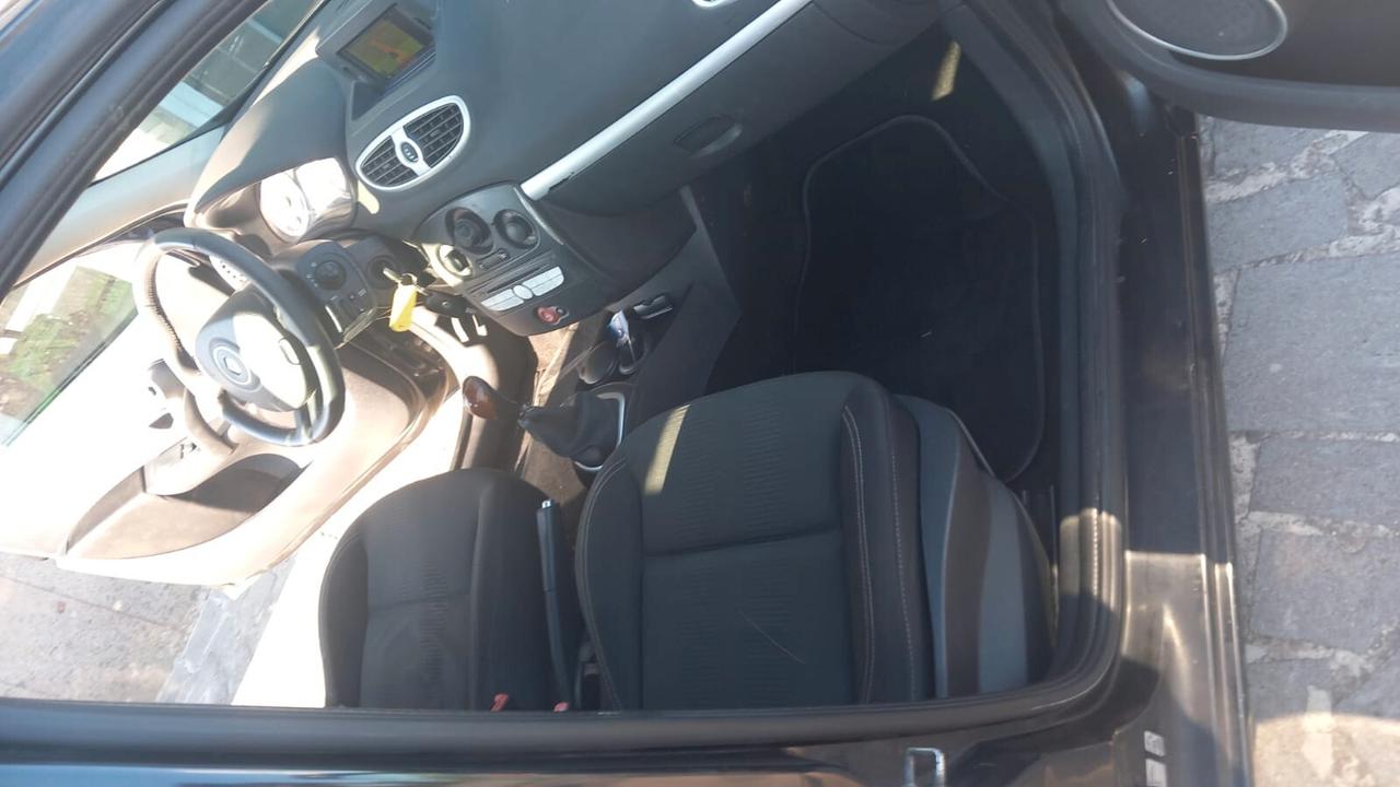 Renault Clio 1.2 16V 5 porte Dynamique