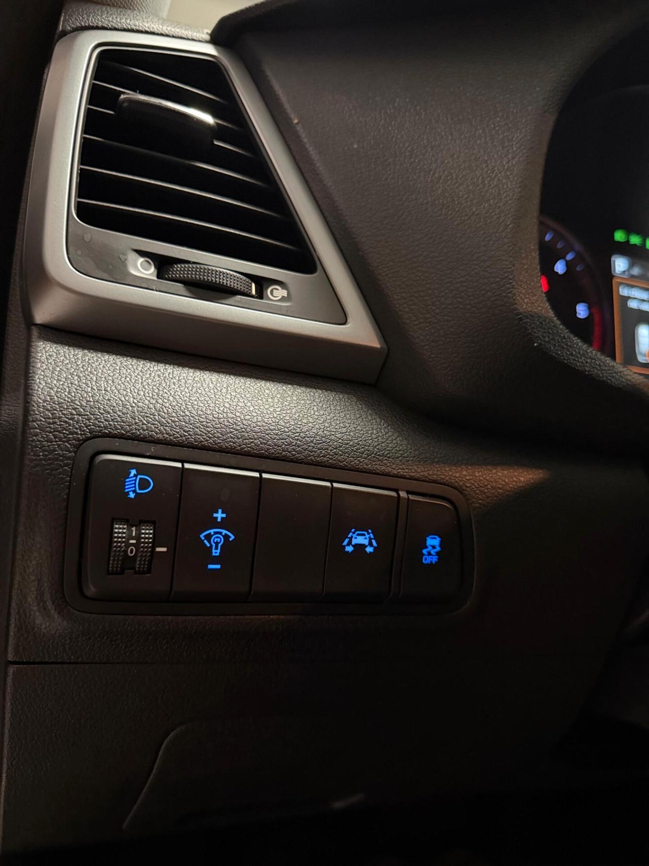 Hyundai Tucson 1.7 CRDi DCT Sound Edition