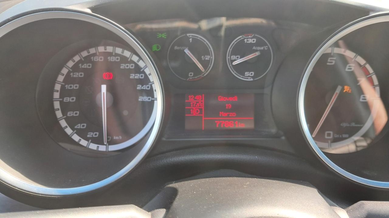 Alfa Romeo Giulietta 1.4 Turbo MultiAir Distinctive