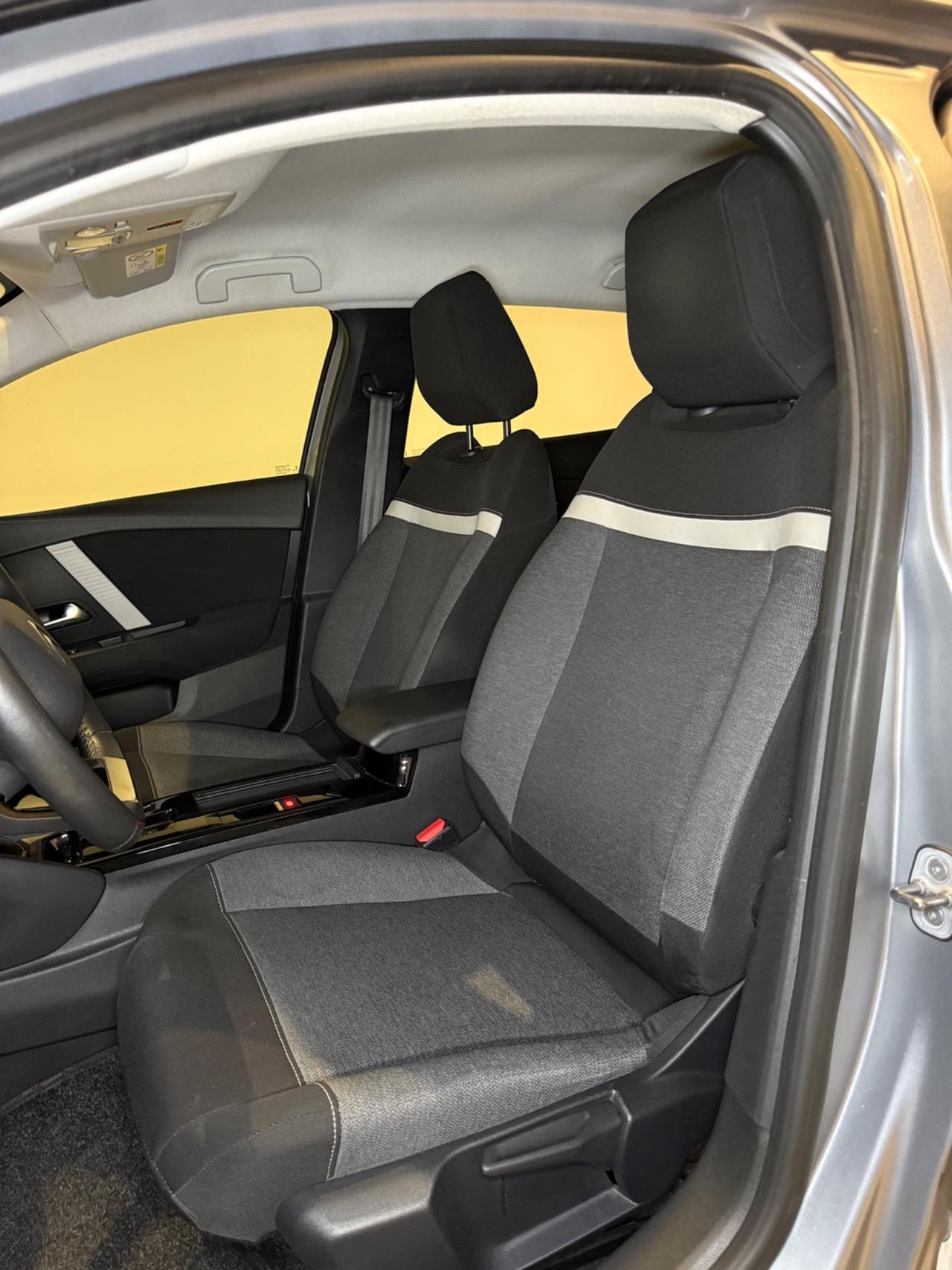 Citroen C4 BlueHDi 130 S&S EAT8 Feel